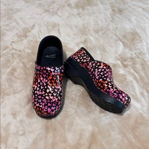 Dansko Black and Pink Heart Pattern Mules